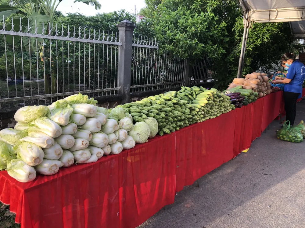 Tình người trong những gian hàng 0 đồng ảnh 5