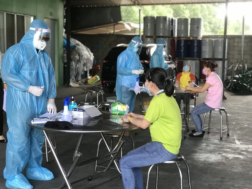 Bình Phước xét nghiệm toàn bộ người lao động trong khu công nghiệp   ảnh 2