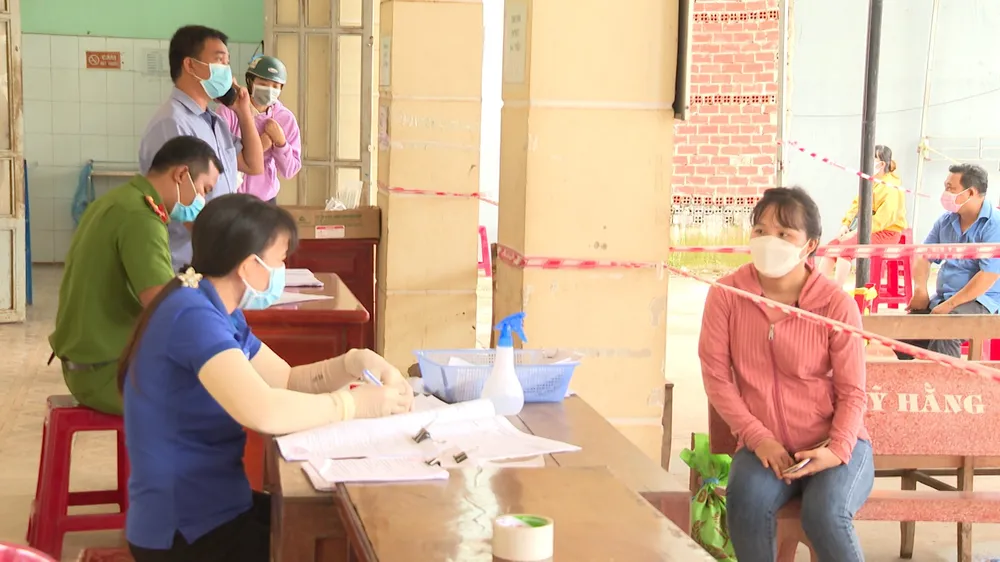 Bình Phước: Lần đầu tiên vượt mốc 500 ca mắc Covid-19 trong ngày ảnh 2