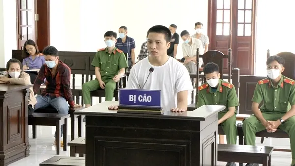 Giết cụ ông bán vé số cướp tiền vàng, thanh niên lãnh án tù chung thân ảnh 1