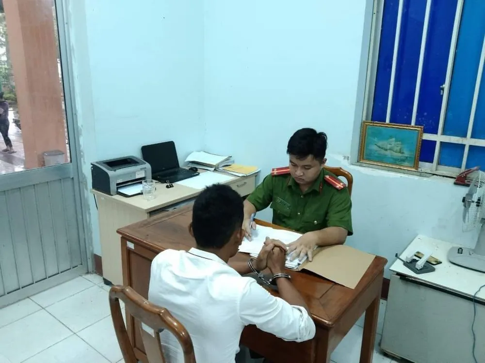 Bắt giam thanh niên giao cấu nhiều lần với em gái ruột ảnh 2