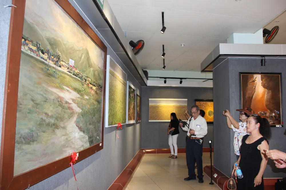 157 tác phẩm tham gia Triển lãm mỹ thuật khu vực VII tại Bình Phước ảnh 3