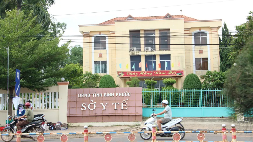 Sở Y tế Bình Phước khẳng định công chức hay ngành thanh tra của đơn vị không liên hệ với cơ sở kinh doanh dược, cơ sở khám chữa bệnh trên địa bàn