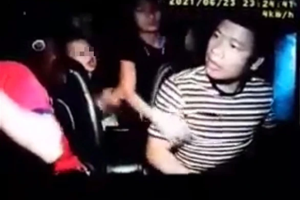 Bình Phước: Bắt người đàn ông đánh tài xế taxi sau hơn 1 năm lẩn trốn ảnh 2 Bình Phước: Bắt người đàn ông đánh tài xế taxi sau hơn 1 năm lẩn trốn ảnh 2