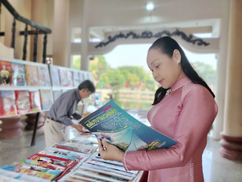 Bạn đọc xem nội dung ấn phẩm Đầu tư - Tài chính của Báo SGGP