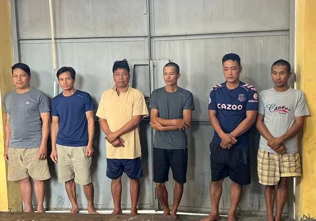 6 lâm tặc bị khởi tố vì chống người thi hành công vụ, cố ý gây thương tích 6 lâm tặc bị khởi tố vì chống người thi hành công vụ, cố ý gây thương tích