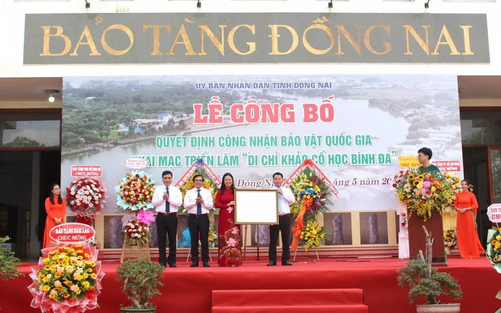 Lễ công bố quyết định công nhận bảo vật quốc gia đàn đá Bình Đa