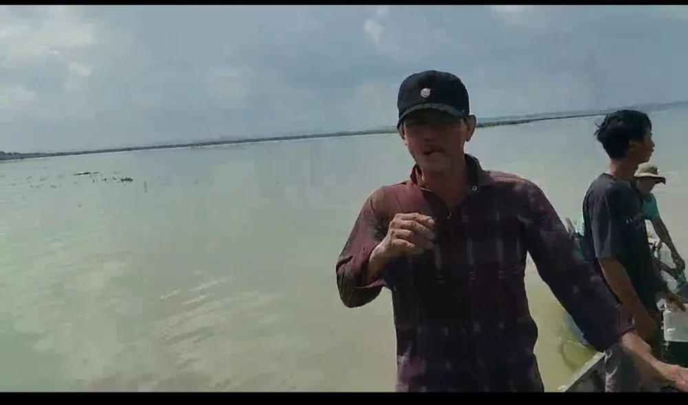 1 người dân chống đối lực lượng kiểm lâm 1 người dân chống đối lực lượng kiểm lâm