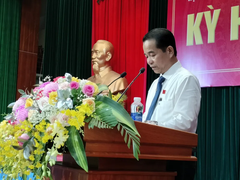 Chủ tịch HĐND tỉnh Đồng Nai Thái Bảo phát biểu khai mạc kỳ họp