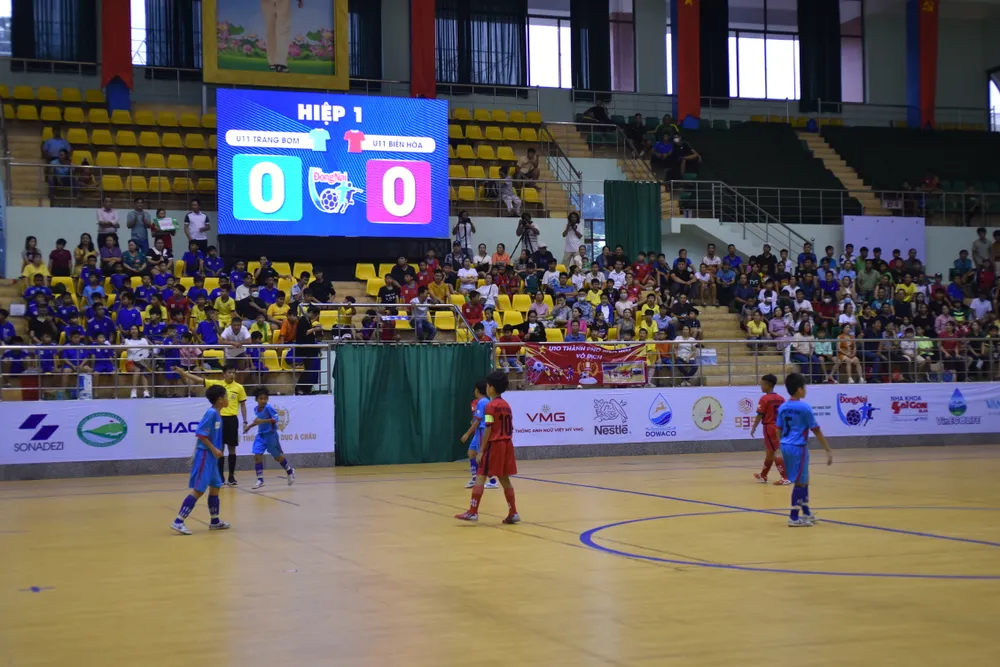 Đội U11 Biên Hòa và U11 Trảng Bom tranh ngôi vô địch