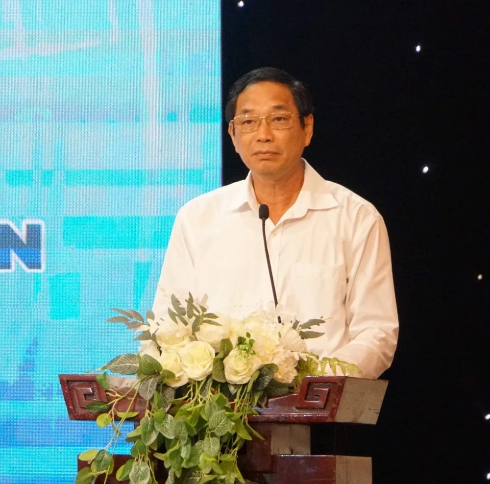 Phó Chủ tịch UBND tỉnh Đồng Nai Võ Văn Phi cho biết, tỉnh sẽ phối hợp với Trung tâm chuyển đổi số và thống kê nông nghiệp để được hướng dẫn, hỗ trợ triển khai sử dụng hệ thống truy xuất nguồn gốc sản phẩm nông nghiệp Phó Chủ tịch UBND tỉnh Đồng Nai Võ Văn Phi cho biết, tỉnh sẽ phối hợp với Trung tâm chuyển đổi số và thống kê nông nghiệp để được hướng dẫn, hỗ trợ triển khai sử dụng hệ thống truy xuất nguồn gốc sản phẩm nông nghiệp