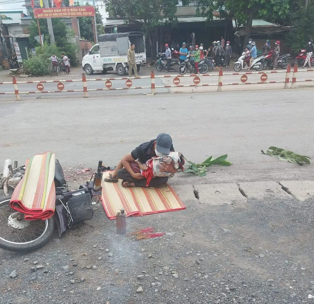 Hiện trường vụ tai nạn giao thông Hiện trường vụ tai nạn giao thông