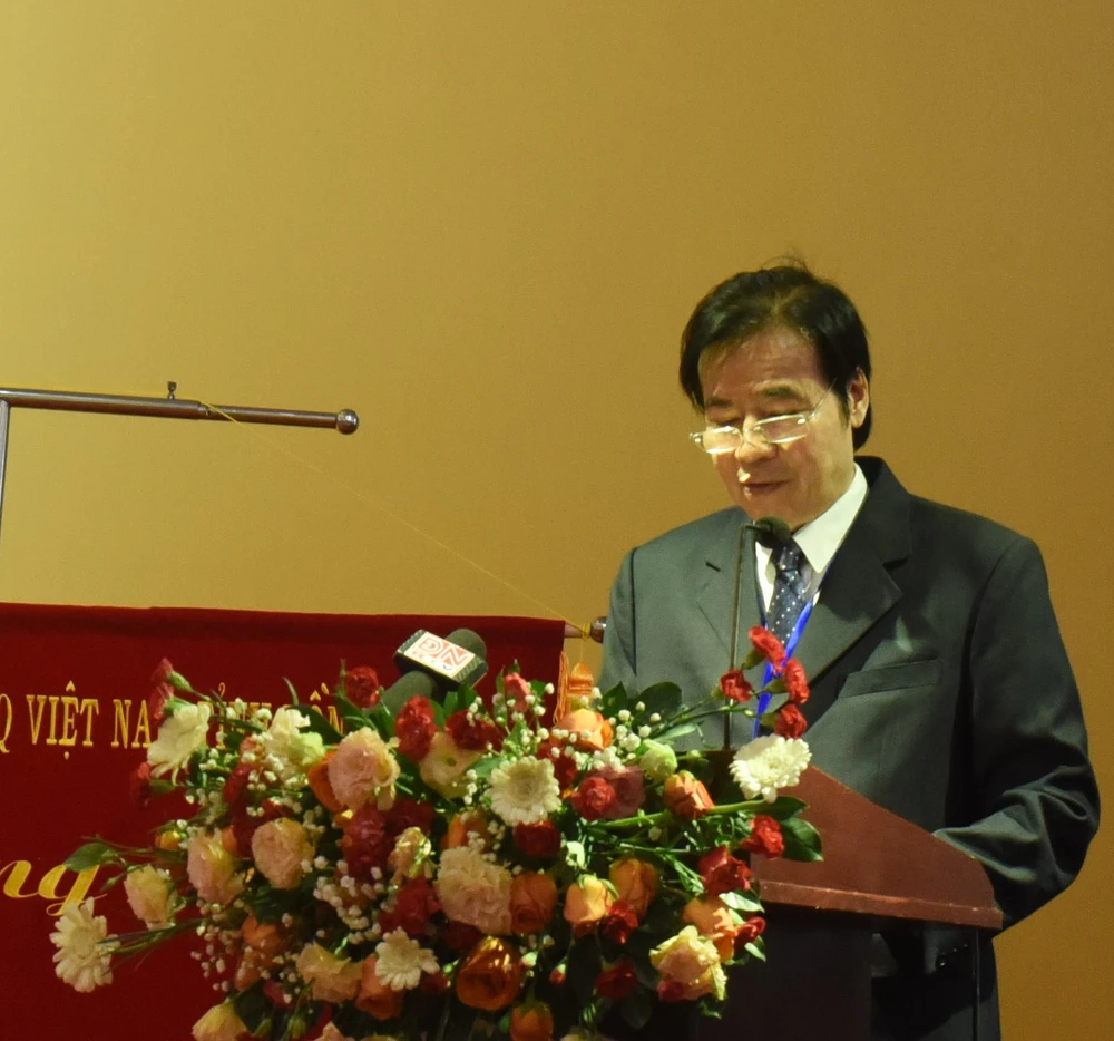 NSND Giang Mạnh Hà tái đắc cử chức danh Chủ tịch Hội VHNT Đồng Nai lần thứ VII, nhiệm kỳ 2025-2030 Hà .jpg