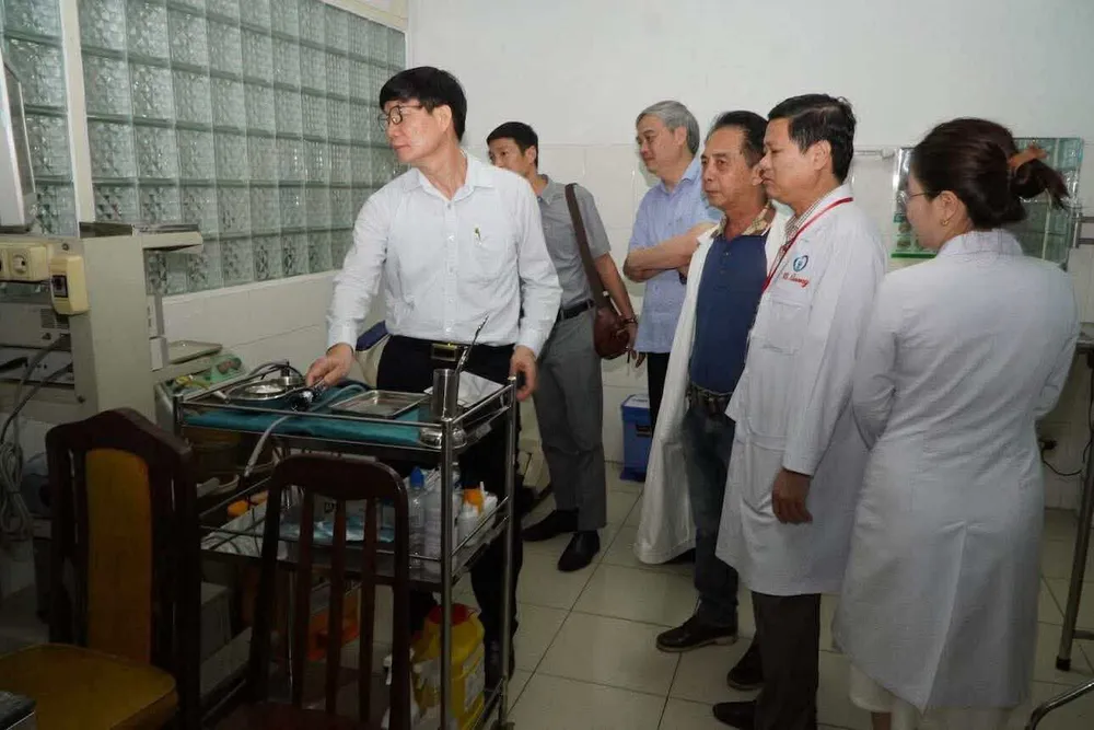 Đoàn công tác của Bệnh viện Tai Mũi Họng Trung ương tham quan, khảo sát tình hình khám, chữa bệnh chuyên khoa tai mũi họng tại Bệnh viện Đa khoa Thống Nhất 552605063_1380551046827582_4097610426082856125_n.jpg