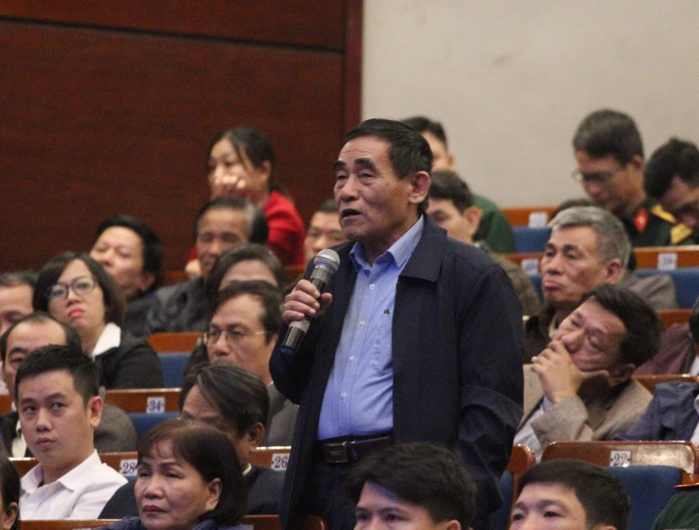 Bí thư Thành ủy Đà Nẵng Trương Quang Nghĩa: “Lò vẫn tiếp tục nóng“ ảnh 2 Bí thư Thành ủy Đà Nẵng Trương Quang Nghĩa: “Lò vẫn tiếp tục nóng“ ảnh 2