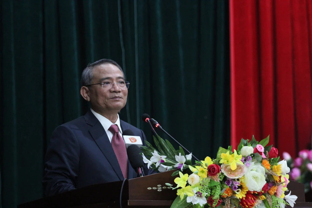 Bí thư Thành ủy Đà Nẵng Trương Quang Nghĩa: “Lò vẫn tiếp tục nóng“ ảnh 4 Bí thư Thành ủy Đà Nẵng Trương Quang Nghĩa: “Lò vẫn tiếp tục nóng“ ảnh 4