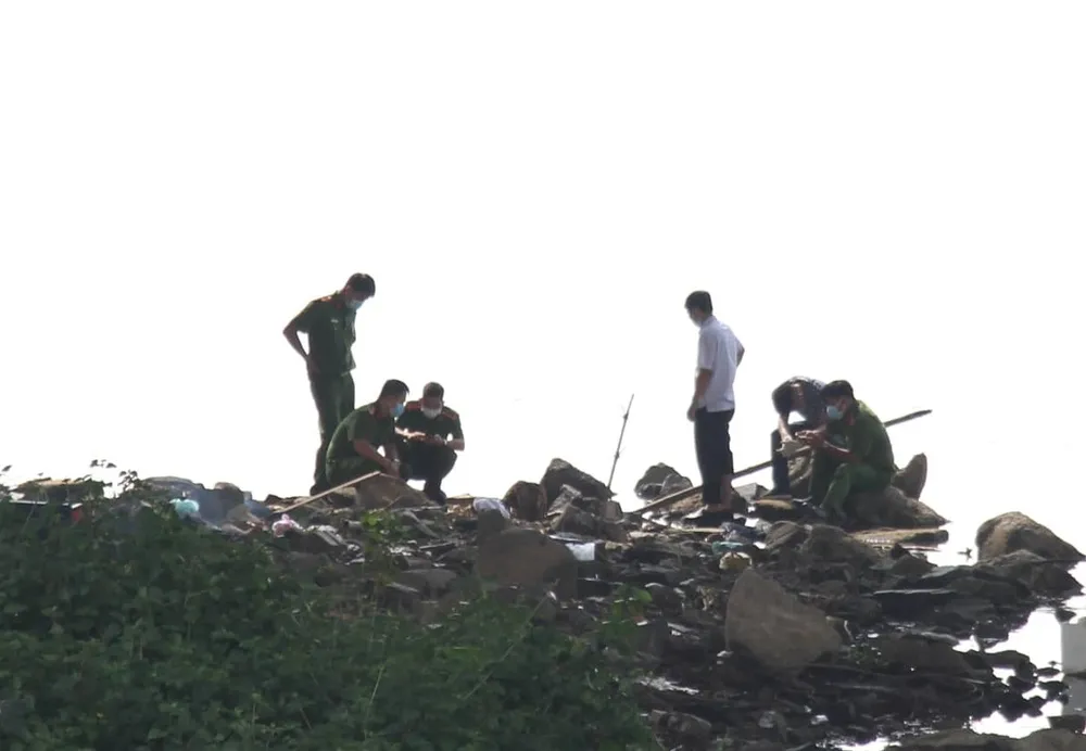 Đà Nẵng: Phát hiện một thi thể trong vali trôi trên sông Hàn ảnh 1