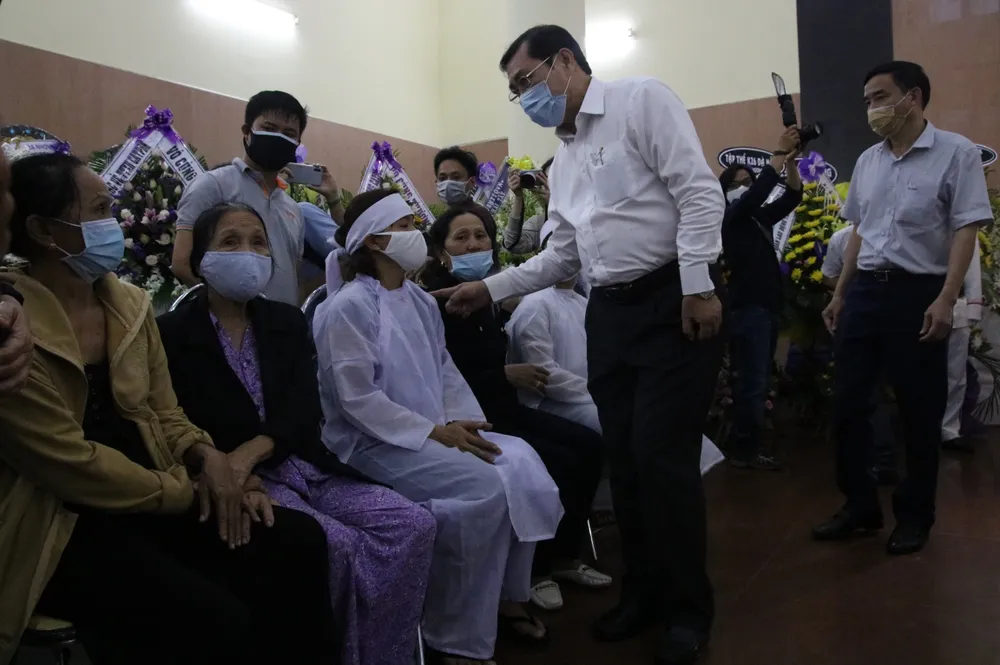 Thăng cấp bậc hàm cho hai chiến sĩ hy sinh khi làm nhiệm vụ ảnh 4 Thăng cấp bậc hàm cho hai chiến sĩ hy sinh khi làm nhiệm vụ ảnh 4