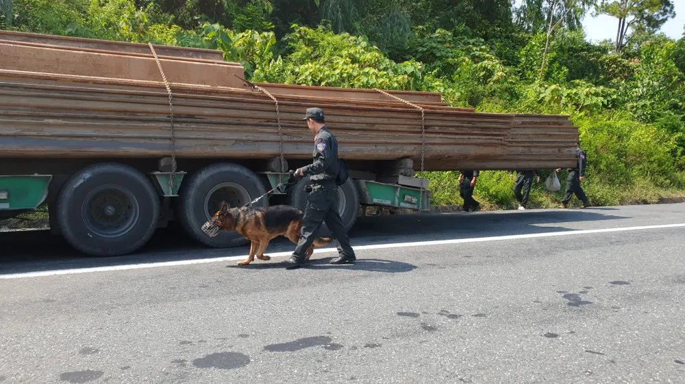 Tung nhiều mũi truy bắt đối tượng đặc biệt nguy hiểm trốn trại giam ảnh 2