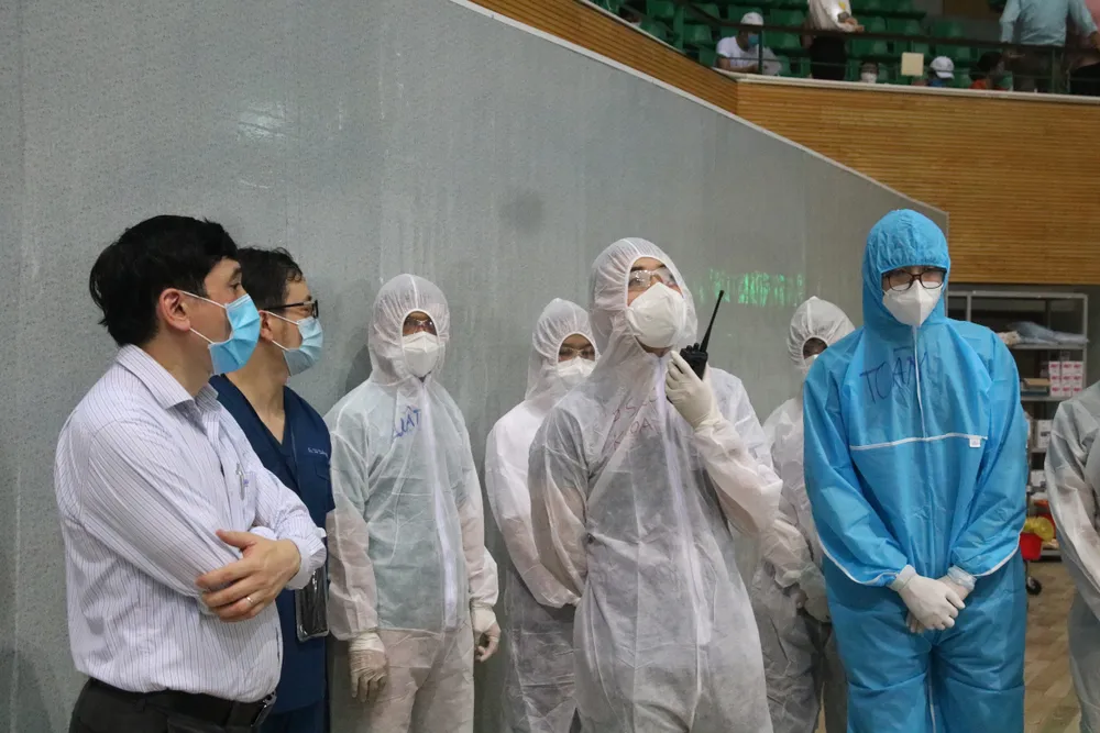 Bệnh viện dã chiến Tiên Sơn diễn tập tiếp nhận bệnh nhân với số lượng lớn ảnh 13