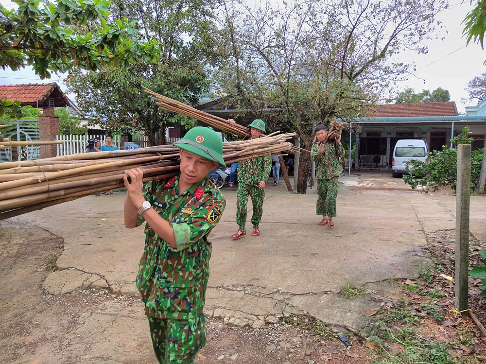 Điều động trực thăng tìm kiếm người mất tích tại thủy điện Rào Trăng 3 ảnh 8