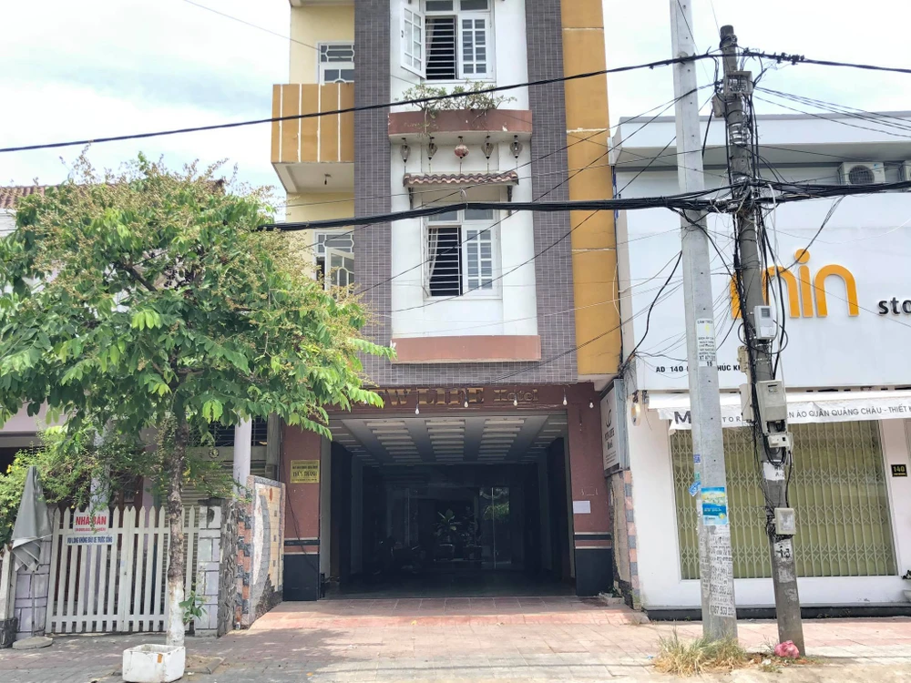 Quảng Nam: Xử phạt, trục xuất 1 người Trung Quốc dùng thẻ tạm trú giả ảnh 1 Quảng Nam: Xử phạt, trục xuất 1 người Trung Quốc dùng thẻ tạm trú giả ảnh 1