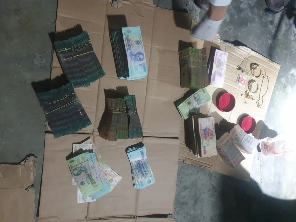 Số tiền Thành trộm của bà M. được lực lượng công an tìm thấy