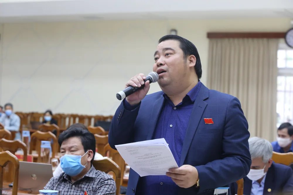 Ông Nguyễn Viết Dũng, Chủ tịch HĐQT Công ty CP Tập đoàn Đất Quảng