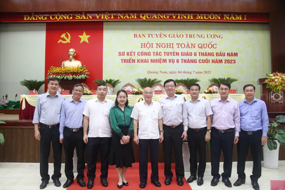 Đoàn đại biểu TPHCM tham dự hội nghị
