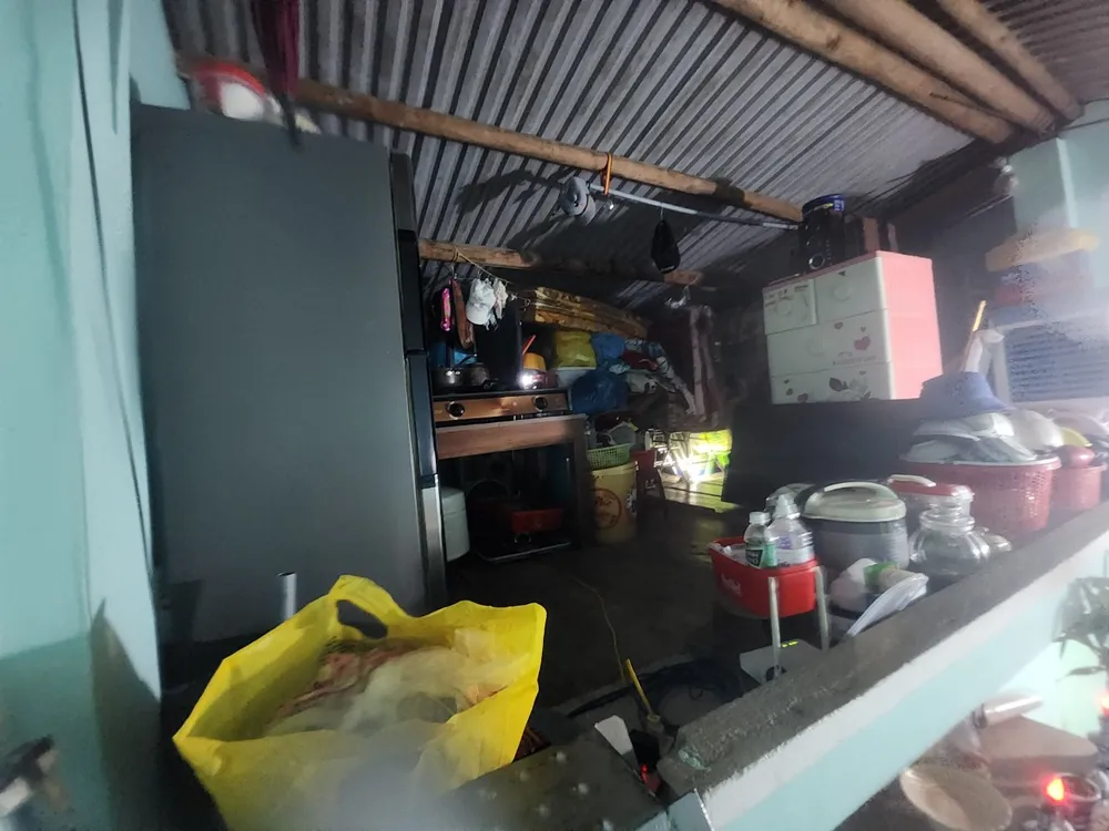 Hầu như mọi căn nhà vùng trũng, rốn lũ ở huyện Đại Lộc đều có gác lửng cao để tránh lũ Hầu như mọi căn nhà vùng trũng, rốn lũ ở huyện Đại Lộc đều có gác lửng cao để tránh lũ