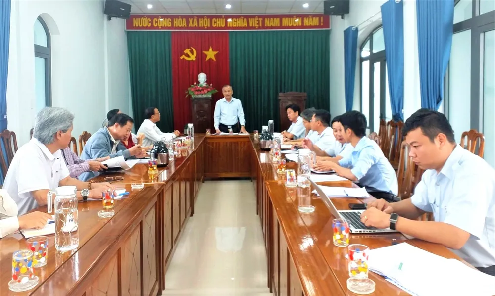 Quang cảnh buổi công bố thanh tra đột xuất tại Bệnh viện Y học cổ truyền Quảng Nam Quang cảnh buổi công bố thanh tra đột xuất tại Bệnh viện Y học cổ truyền Quảng Nam