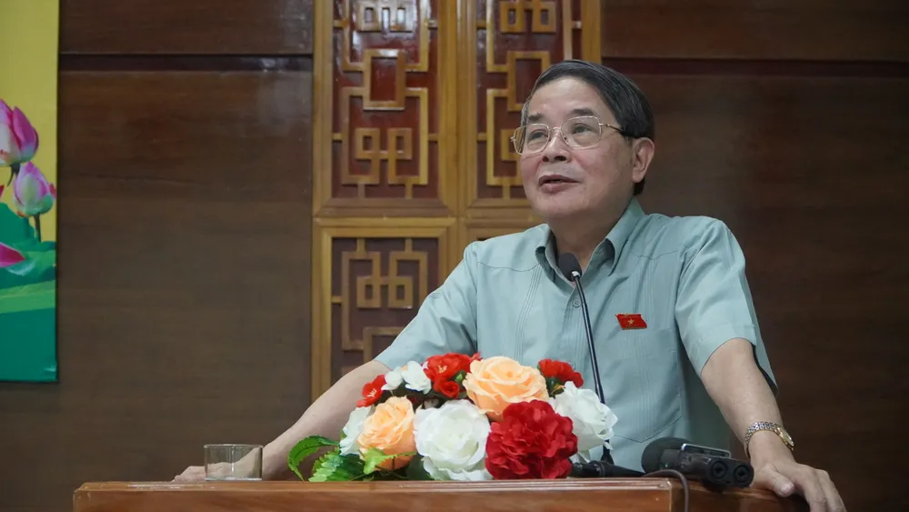 Phó Chủ tịch Quốc hội Nguyễn Đức Hải trả lời các ý kiến của cử tri DSC00133.JPG