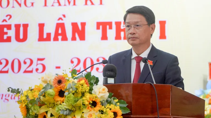 Đồng chí Ngô Xuân Thắng, Phó Bí thư Thành ủy Đà Nẵng phát biểu chỉ đạo tại đại hội 14-7-Tam-Ky-3.jpg