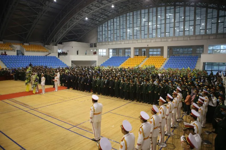 Lễ viếng và truy điệu 22 liệt sĩ Đoàn Kinh tế - Quốc phòng 337 hy sinh tại Quảng Trị  ảnh 8