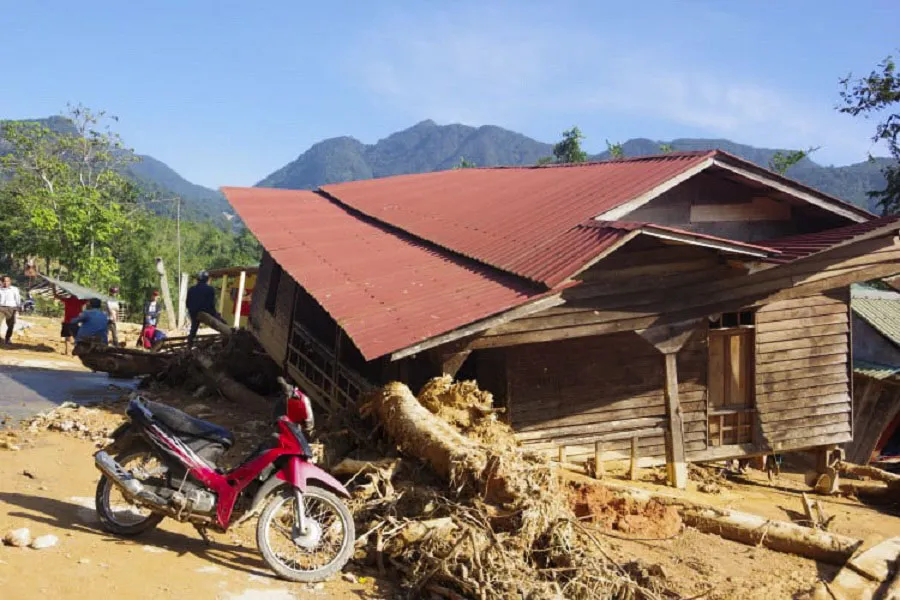 Quảng Trị: Hướng Việt tan hoang sau lũ, 2 lần thả hàng cứu trợ khẩn cấp bằng trực thăng ảnh 5