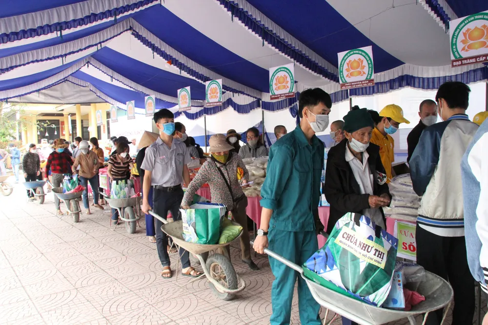 Quảng Trị: “Phiên chợ 0 đồng” ấm lòng người dân khó khăn  ảnh 5