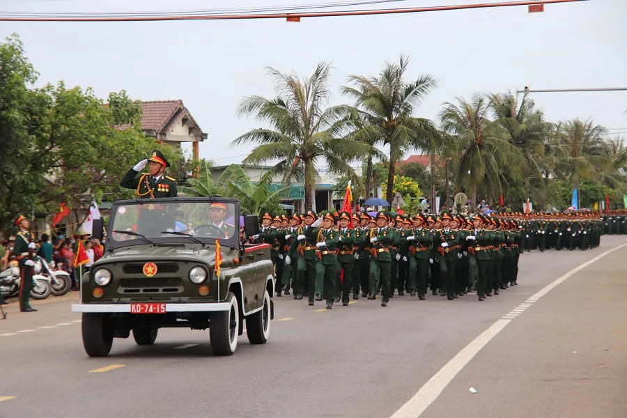 Thiêng liêng Lễ thượng cờ “Thống nhất non sông”  ảnh 4