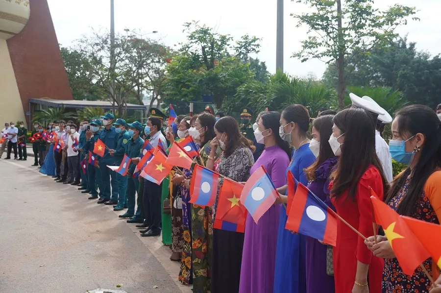 Quảng Trị: Đón nhận 12 hài cốt liệt sĩ hy sinh tại Lào  ảnh 7 Quảng Trị: Đón nhận 12 hài cốt liệt sĩ hy sinh tại Lào  ảnh 7