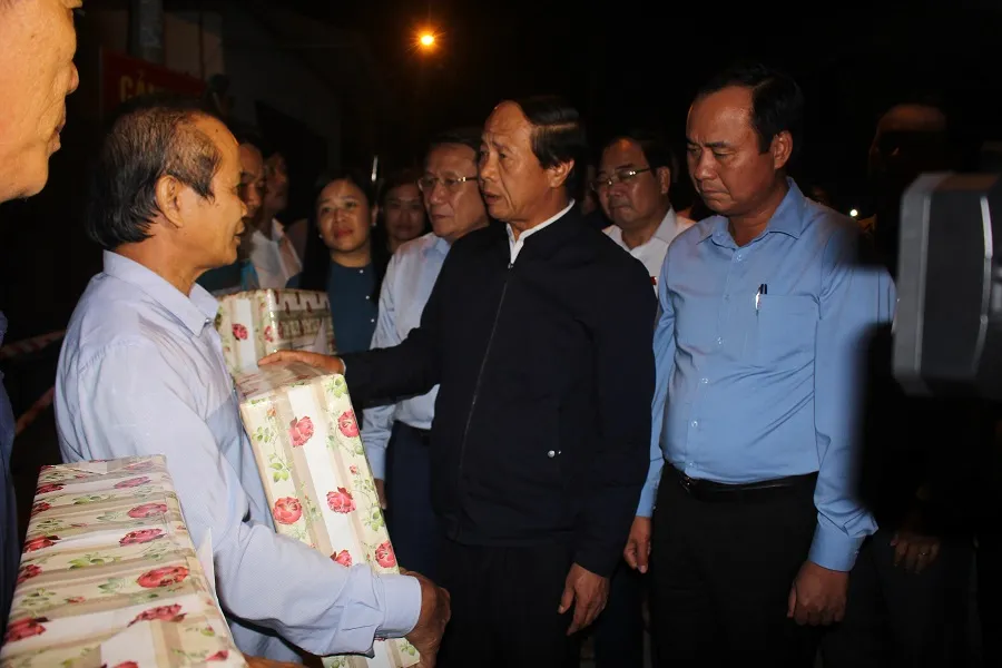 Phó Thủ tướng Lê Văn Thành kiểm tra công tác khắc phục hậu quả mưa lũ tại Quảng Trị ảnh 4