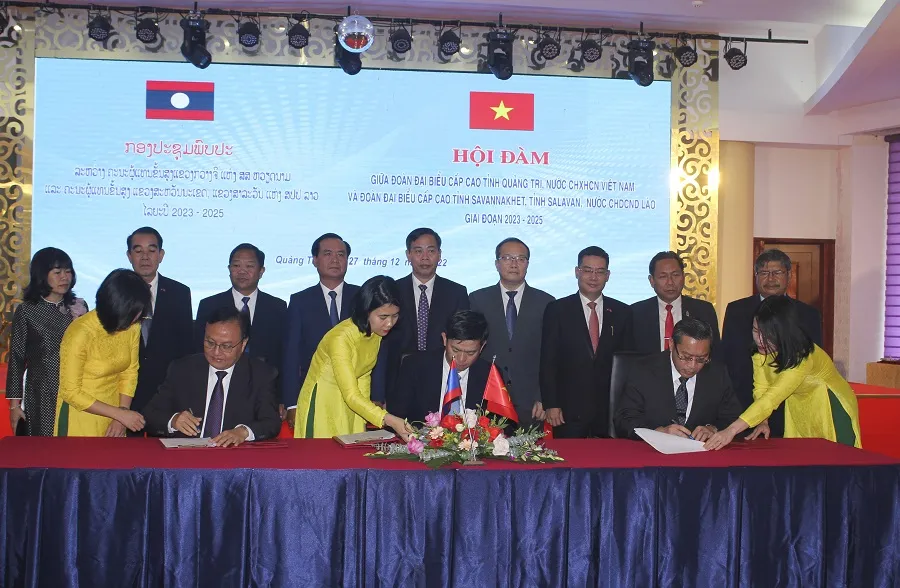 Lãnh đạo 3 tỉnh ký kết văn bản thỏa thuận hợp tác giai đoạn 2023 – 2025