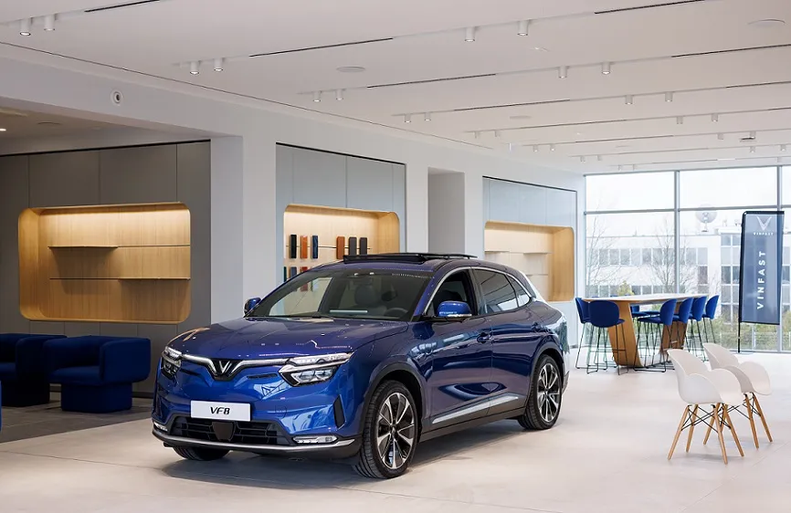 Cận cảnh hình ảnh nội, ngoại thất của xe VF 9 - mẫu ô tô điện cao cấp nhất của VinFast tính đến thời điểm hiện tại