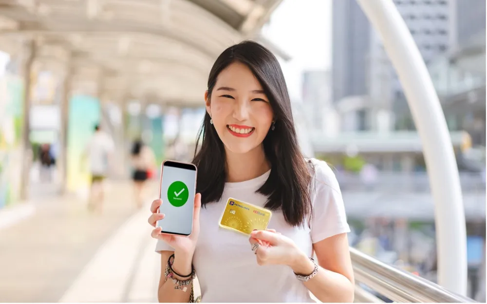 Siêu thẻ HDBank Petrolimex 4 trong 1