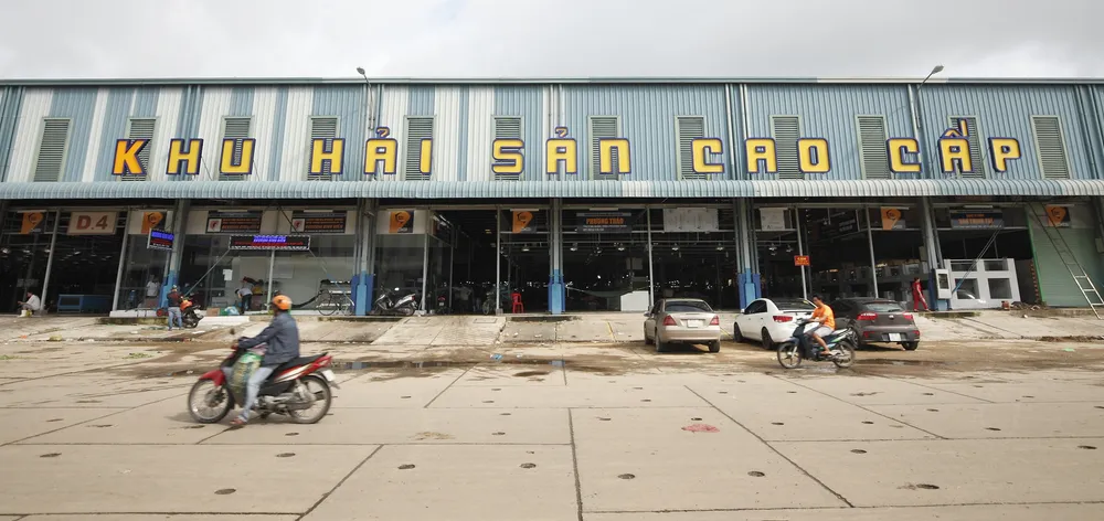 Đặc biệt, một trong những niềm tự hào của Chợ Bình Điền là khu chuyên doanh hải sản cao cấp. Có những sản phẩm nếu không mua ở Chợ Bình Điền thì khó tìm mua được ở nơi khác. Ảnh: SATRA