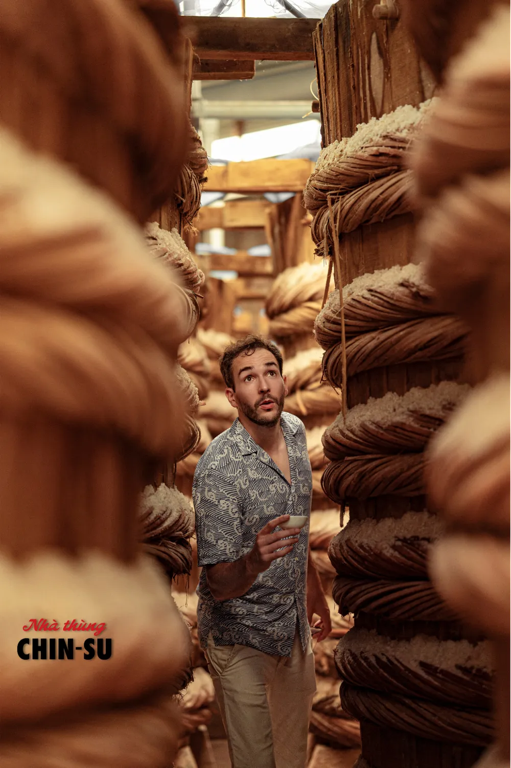 Will in Vietnam - chàng trai cao 1.9m bỗng nhiên “lọt thỏm” trong khung cảnh nhà thùng nước mắm Chin-su Phú Quốc. Mỗi thùng ủ chượp chứa 13-15 tấn cá.