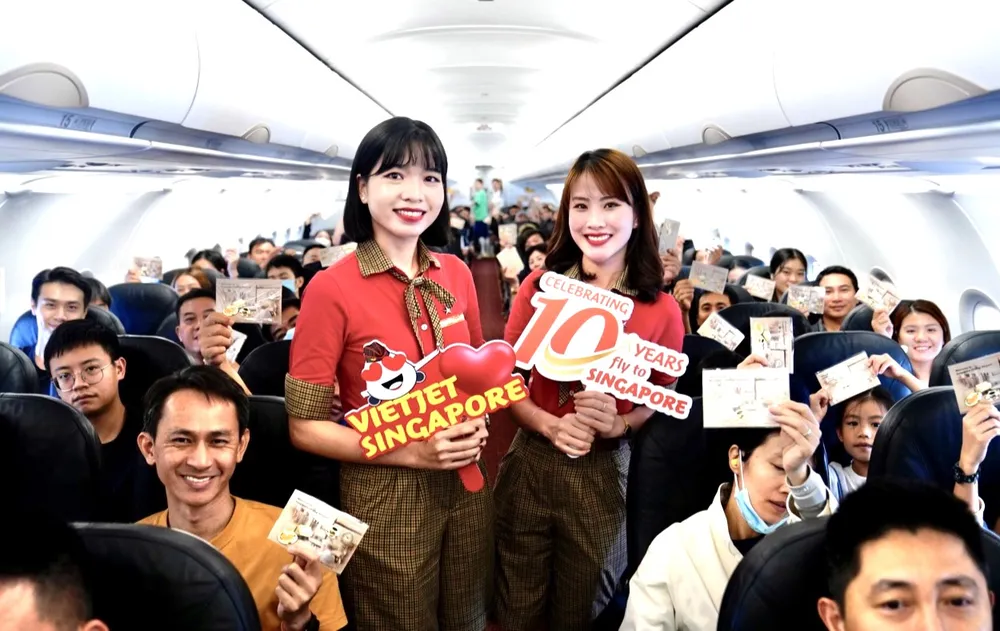 VJ passengers.jpg
