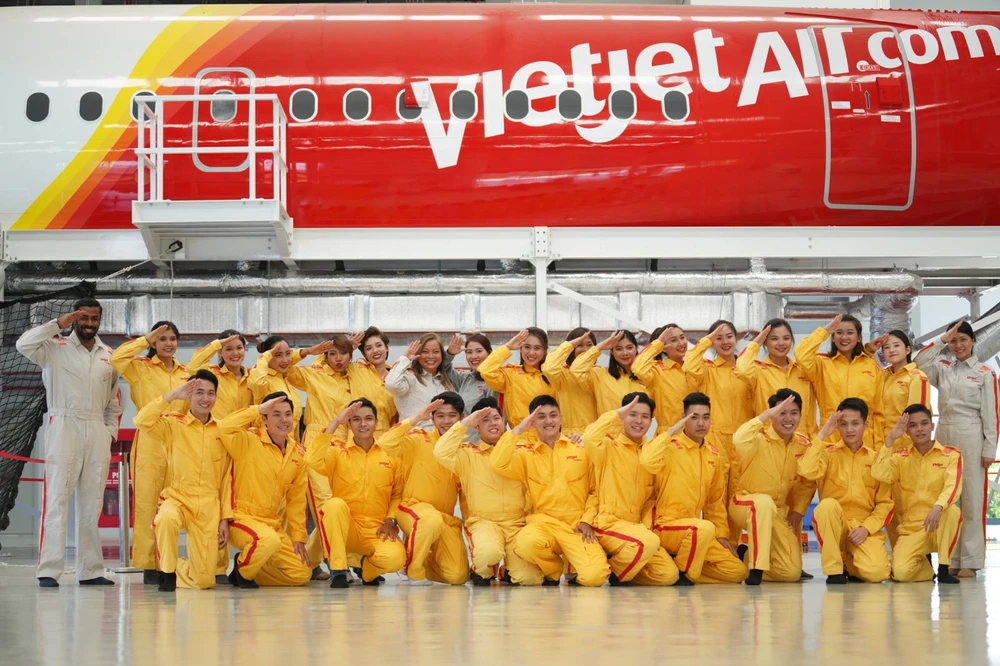 Học viện Hàng không Vietjet là nơi thường xuyên tổ chức các khóa đào tạo, huấn luyện tiêu chuẩn quốc tế cho cán bộ, nhân viên Vietjet A7 (1).jpg