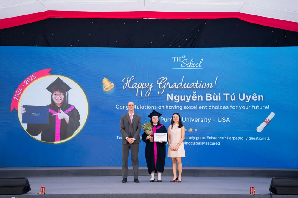 Tú Uyên chinh phục 8 trường Đại học danh giá tại Mỹ Nguyen Bui Tu Uyen.jpg