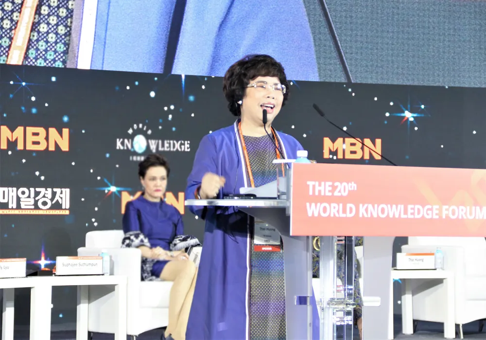 Bà Thái Hương từng nhận giải thưởng Nữ doanh nhân Quyền lực tại Diễn đàn Tri thức Thế giới - World Knowledge Forum (WKF) Q41A0568 (2).JPG