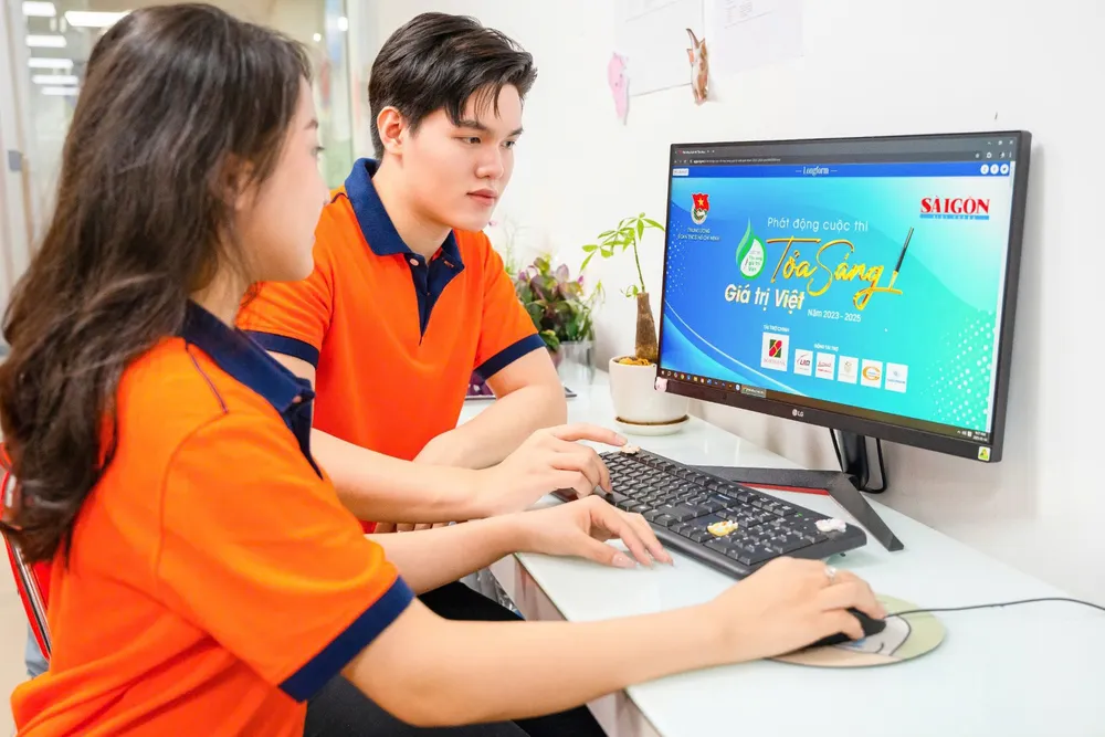 เยาวชนร่วมประกวดโครงการ Shining Vietnamese Values 2023-2025 S5A.jpg