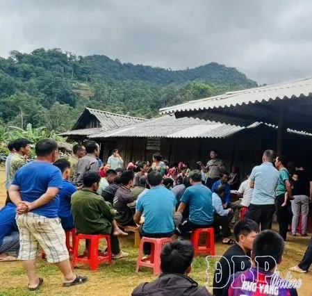Cấp ủy, chính quyền xã Na Tông tổ chức họp dân tại bản vùng cao để tuyên truyền, đối thoại, tạo sự đồng thuận trong thực hiện chủ trương sáp nhập đơn vị hành chính. 1_2025-06-24-49.jpeg